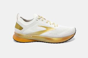 Brooks Levitate 4 Women's Running Shoes White / Gold | 961ZXNJGB